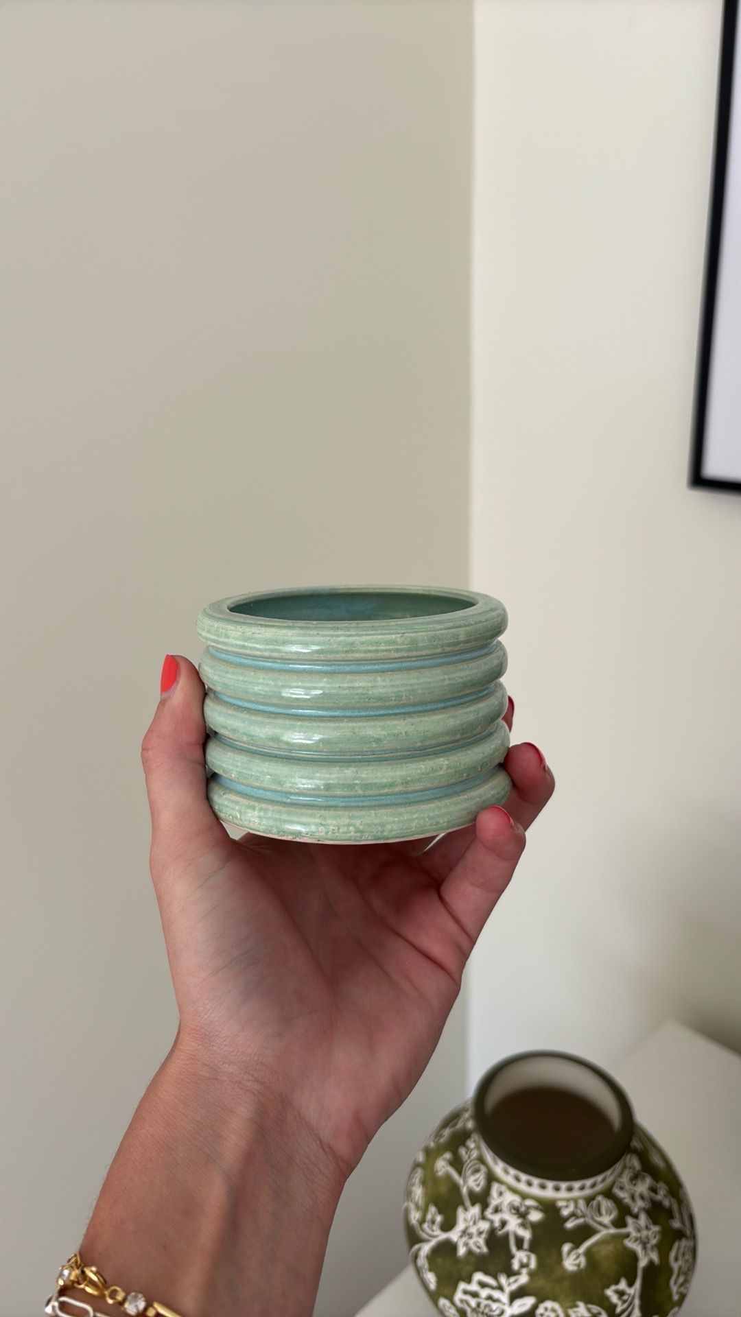 Ceramic catchall