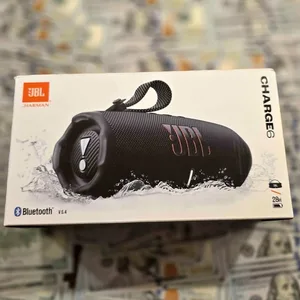 New unopened bluetooth speaker JBL Charge 6 . Black