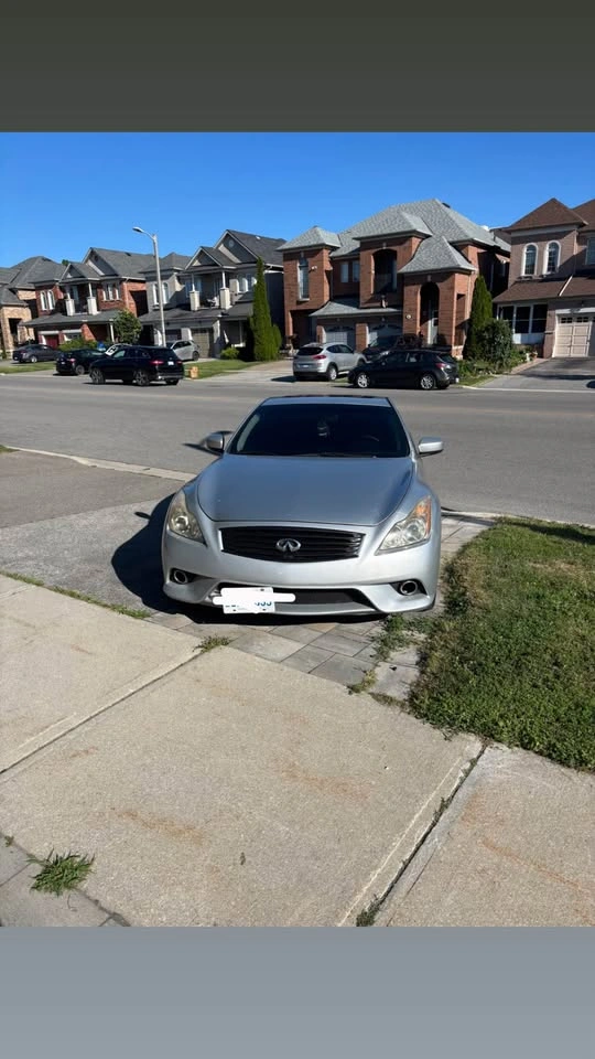 2009 Infiniti g37x coupe