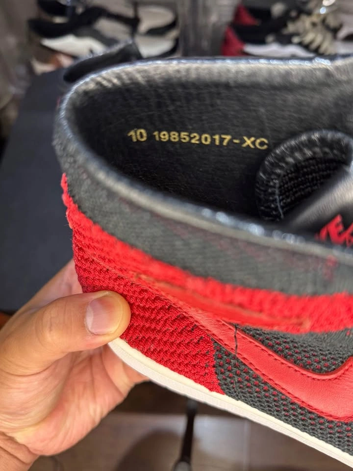 Jordan 1 FlyKnit Breds - photo 3