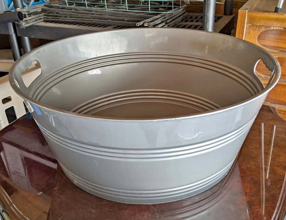 PLASTIC WASHTUB WITH HANDLES GRAY 20" X 7"