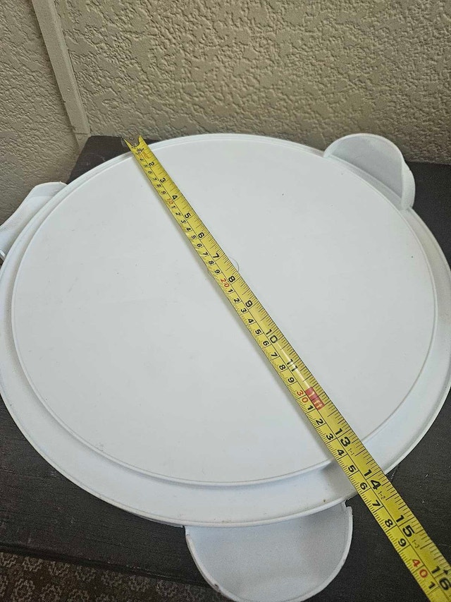 Tupperware Cake Carrier - photo 3