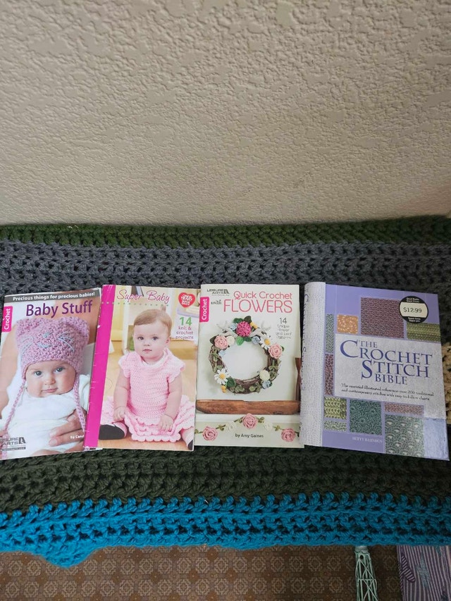 Leisure Arts and The Crochet Stitch Bible