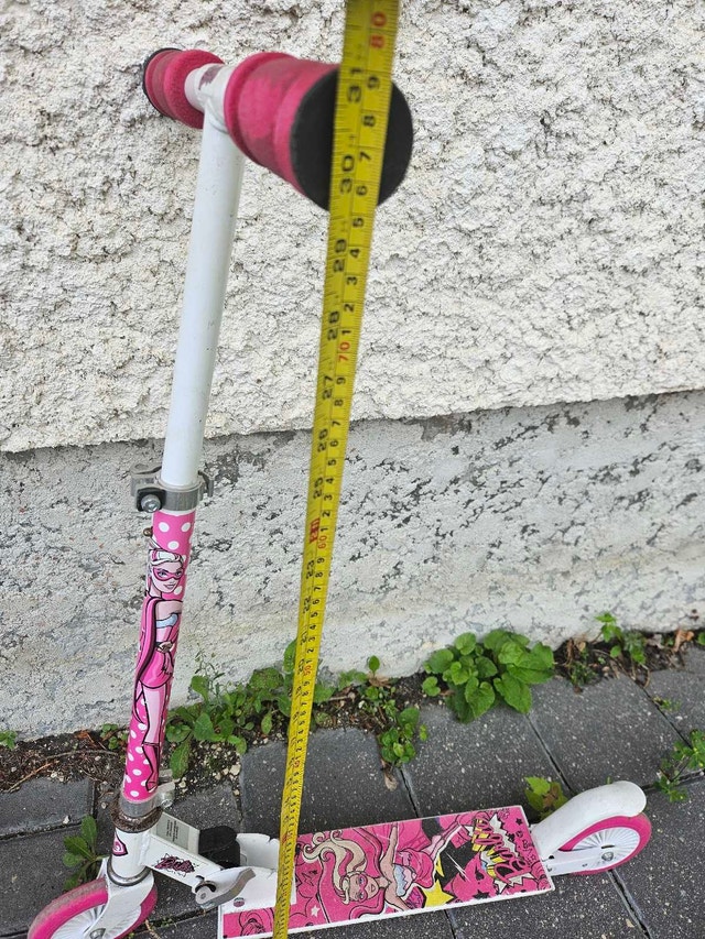 Barbie Kids Scooter - photo 2