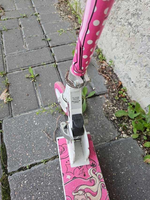 Barbie Kids Scooter - photo 5