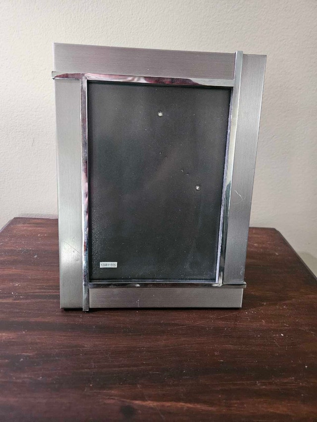 Metal Picture Frame