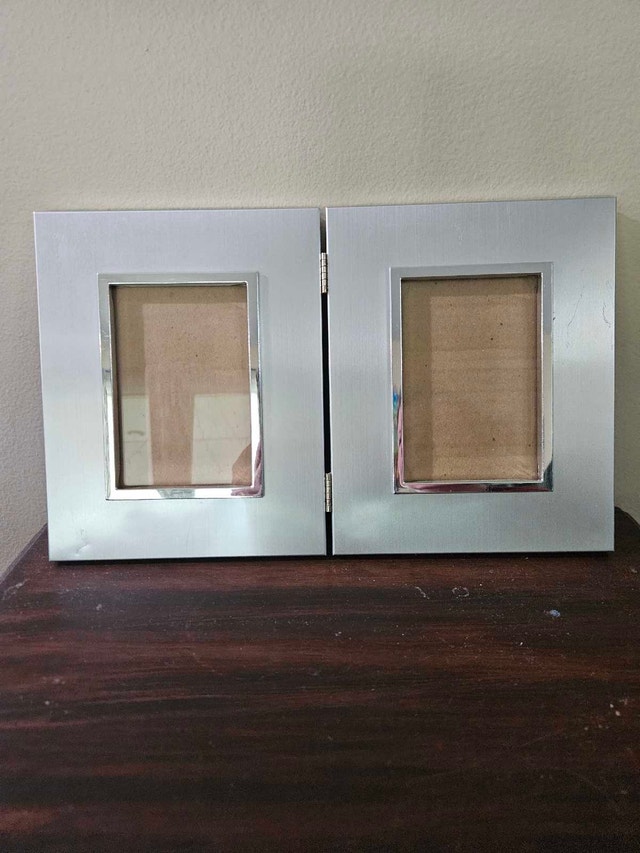 Double Metal Picture Frames - photo 2