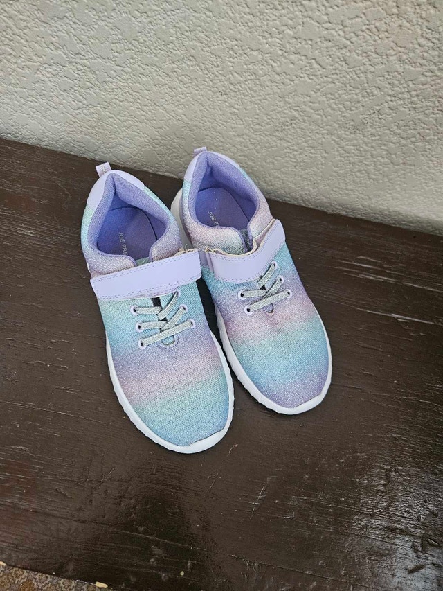 Joe Fresh Glitter Runners