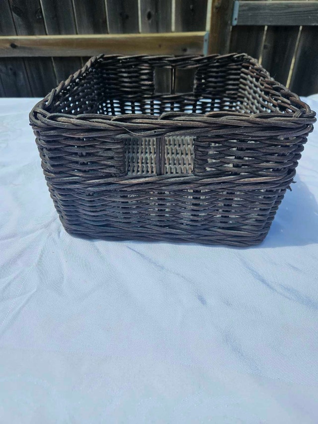 Wicker Basket - photo 4