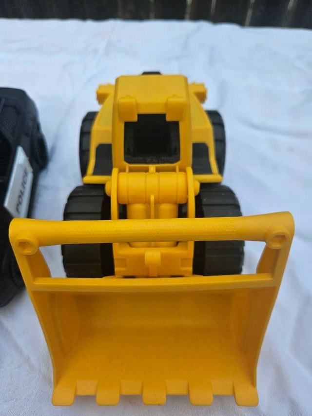 Police and Ambulance Playset - photo 4