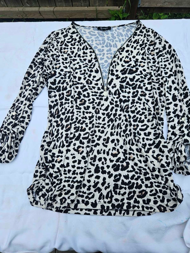 Lily Morgan Women's Blouse