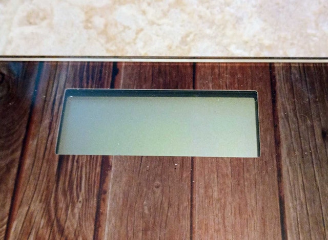 AccuWeight body weight scale - photo 3