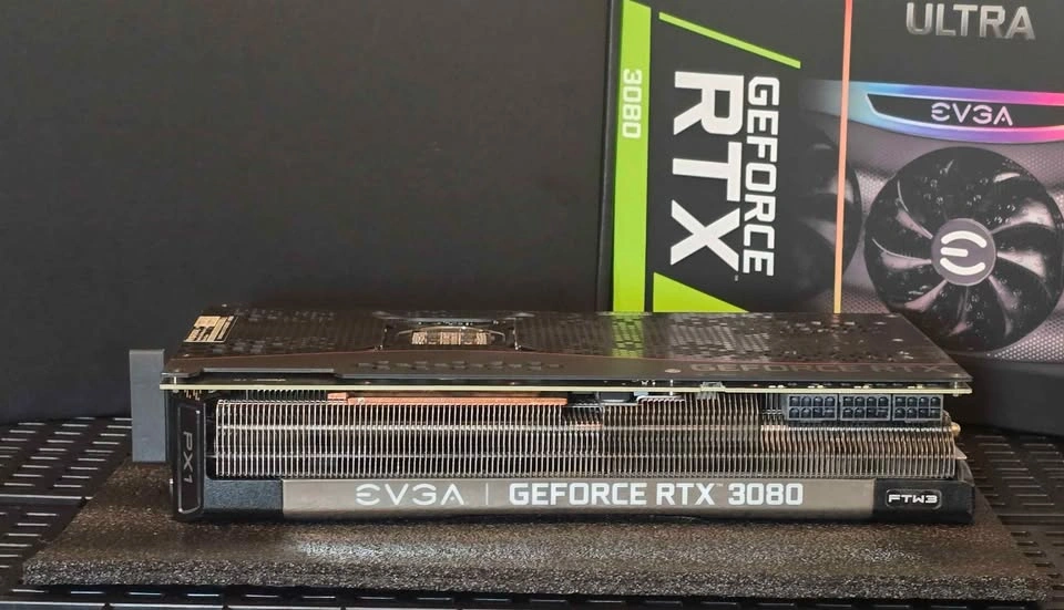 Trade/OBO EVGA GeForce RTX 3080 FTW3 Ultra Gaming Graphics Card - photo 2