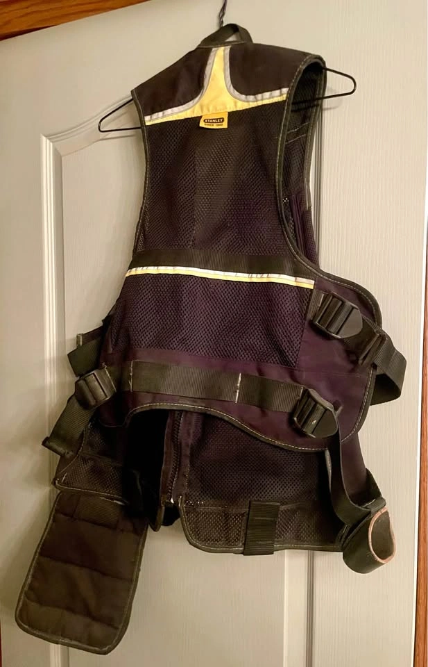 Stanley Fatmax Xtreme tool vest - photo 3