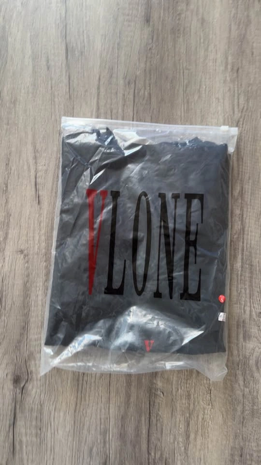 Vlone - photo 2