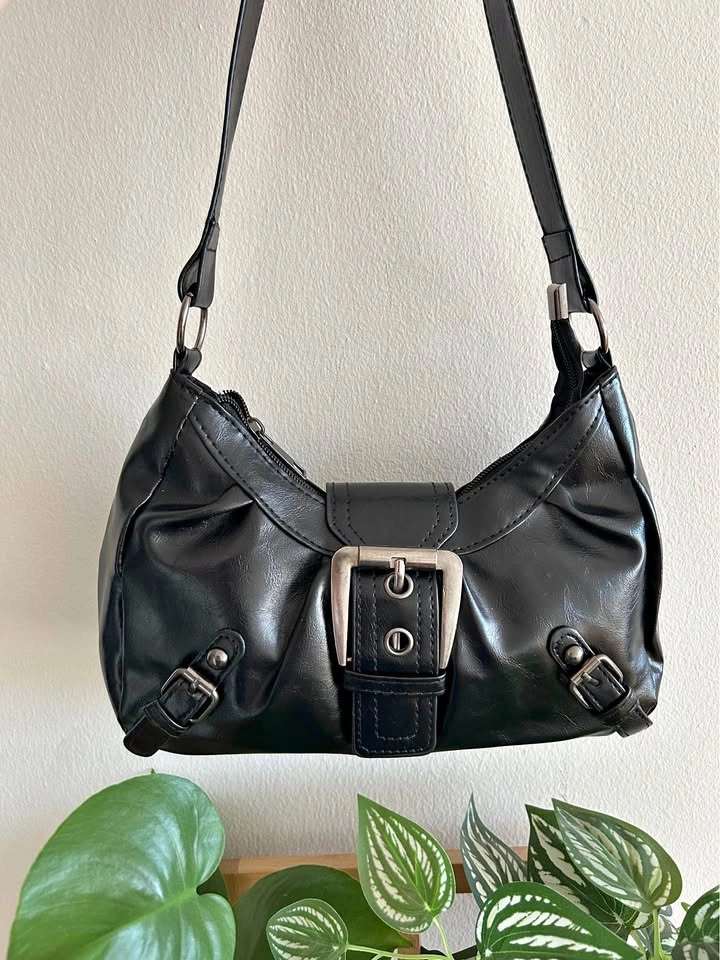 Y2K shoulder bag with charms