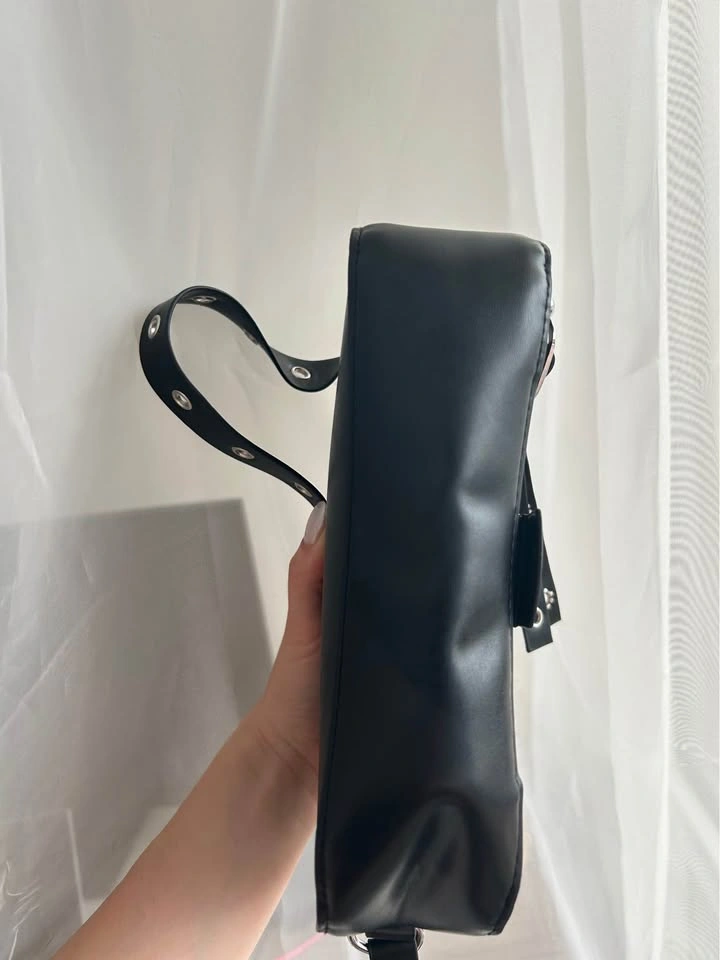 Black matte shoulder bag - photo 5