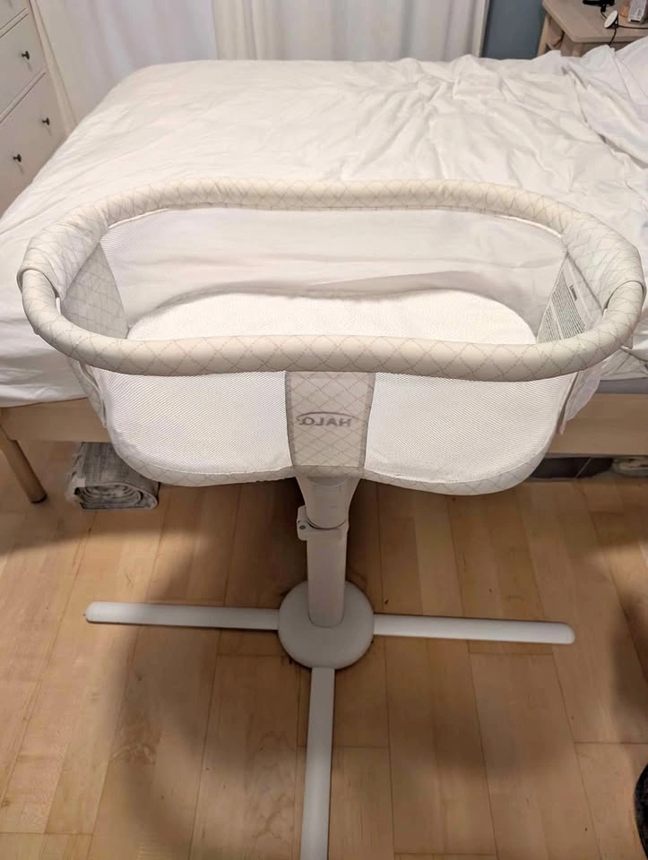Halo 360 Swivel Bassinet