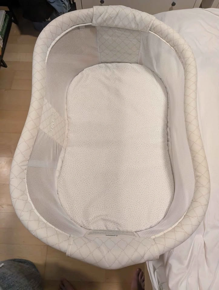 Halo 360 Swivel Bassinet - photo 2
