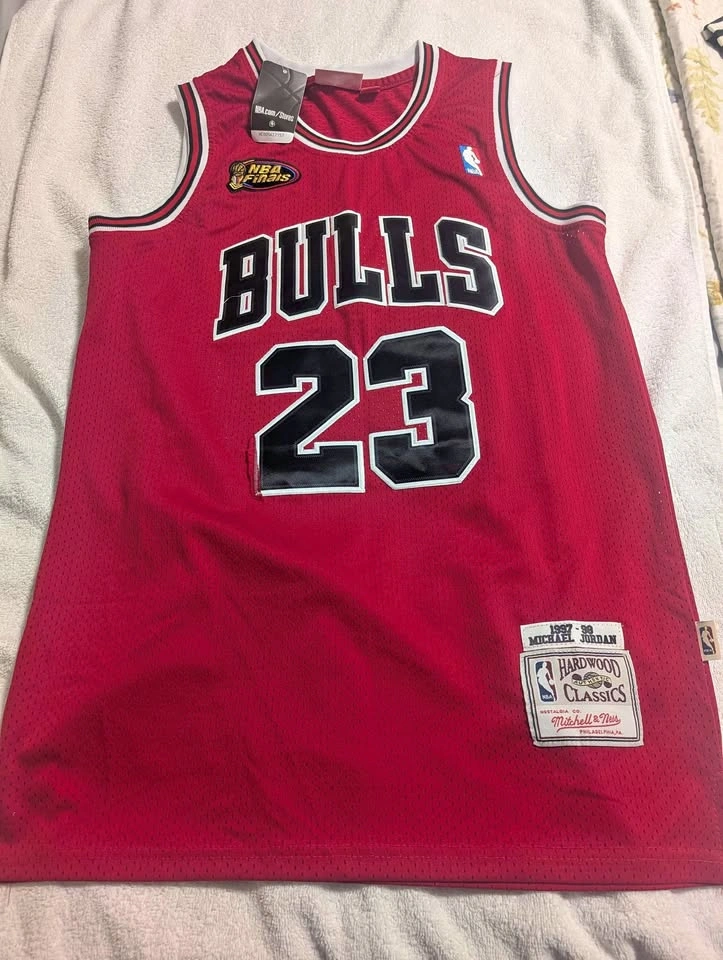 Mitchell & Ness Michael Jordan Chicago Bulls Hardwood Classics J
