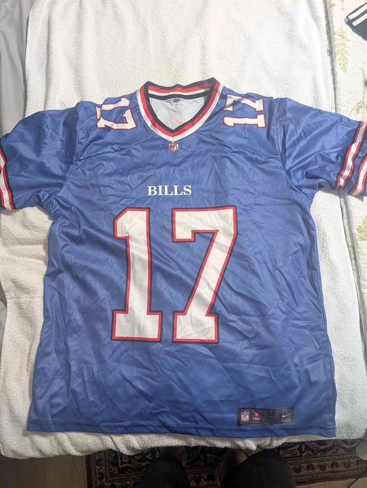 Nike Buffalo Bills Josh Allen #17 Size Large