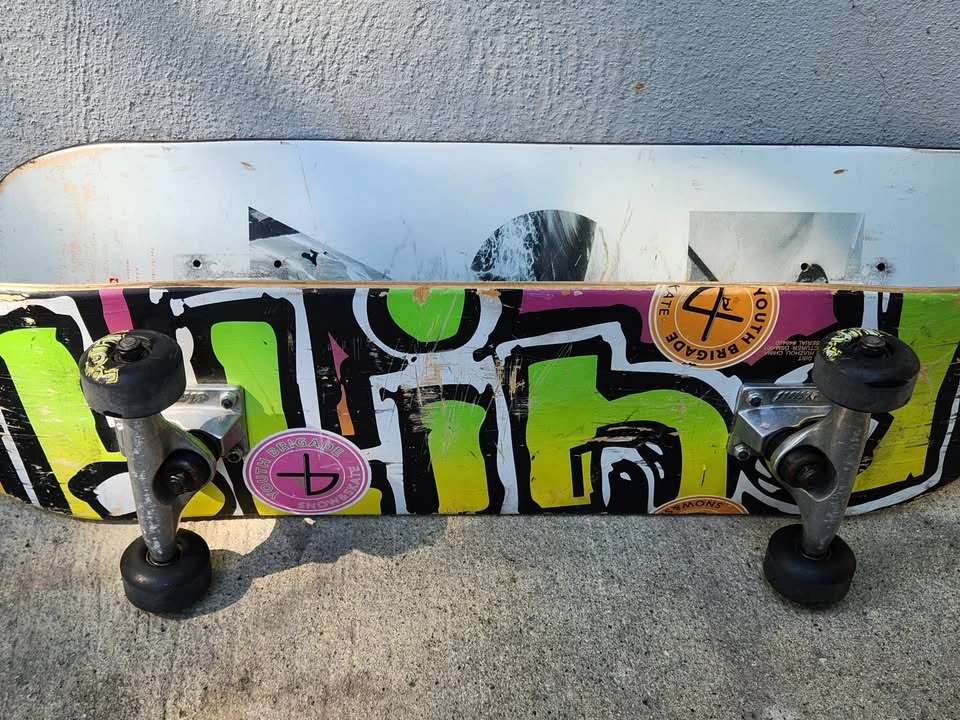 Blind Skateboard + Extra Deck