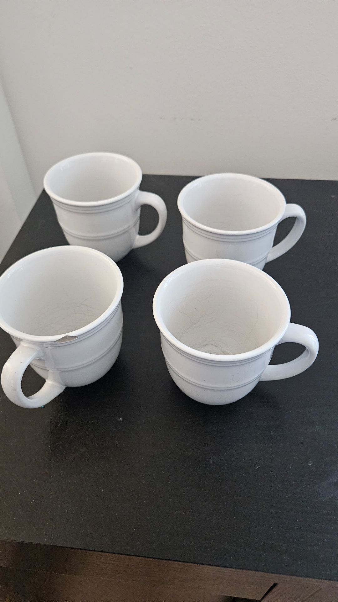 Matching mugs and plates - photo 3