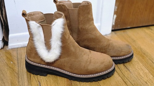 Women’s Brown Suede Chelsea Ankle Boots Fur Trim Size 8.5 - photo 4