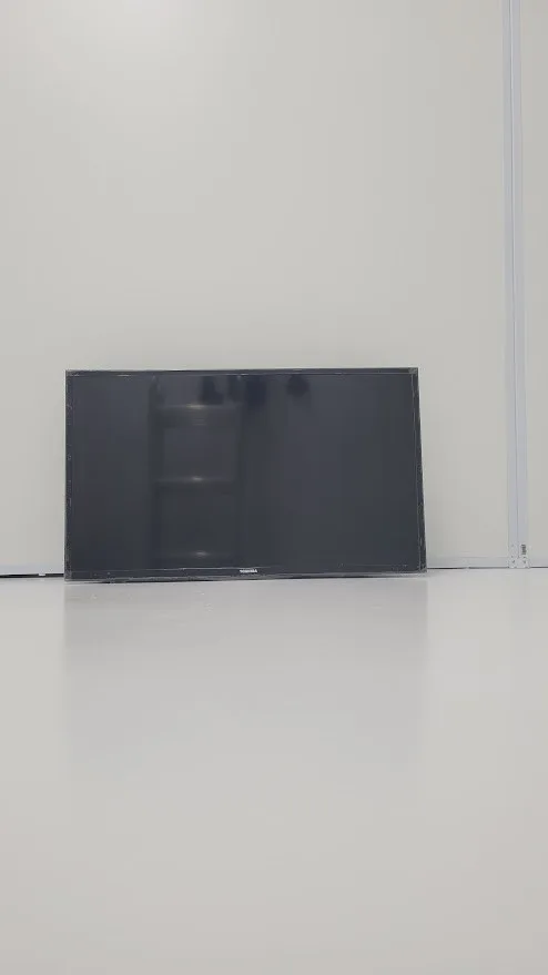 40" LED HDTV – Full HD, HDMI, Good Condition thumbnail