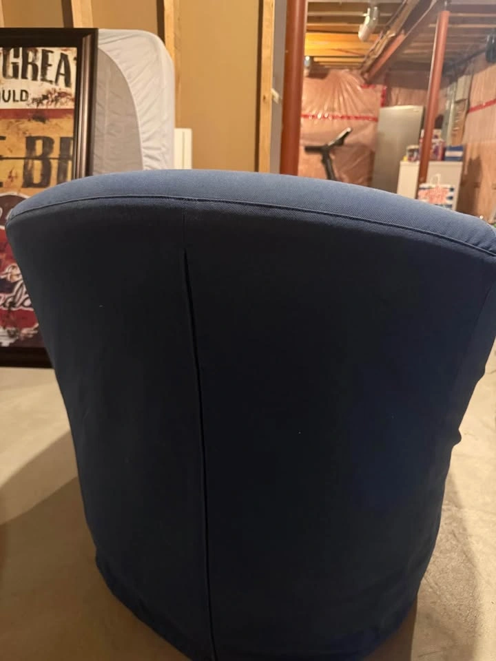 Chair with cover - photo 5