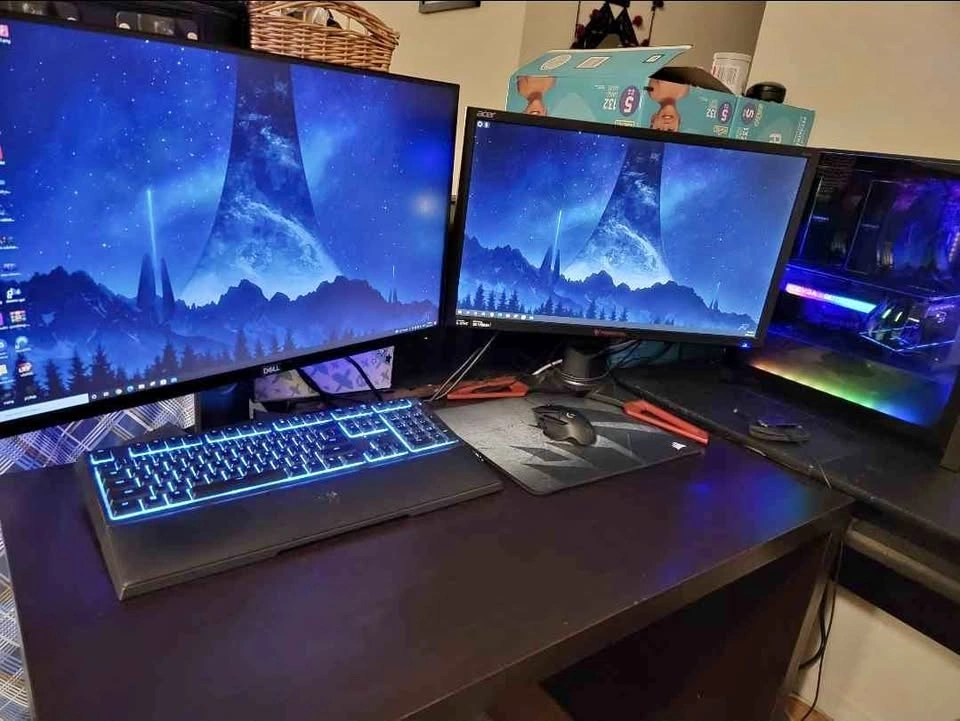 2 Gaming Monitors for Sale – Excellent Condition