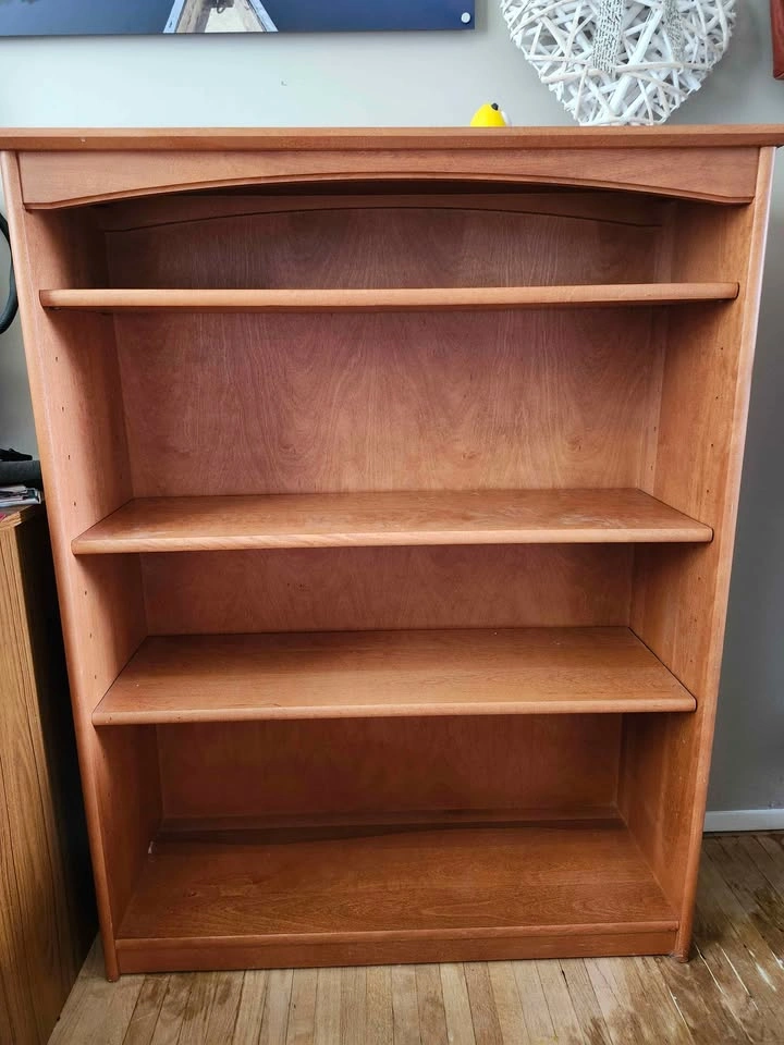 Solid wood bookshelf - photo 3