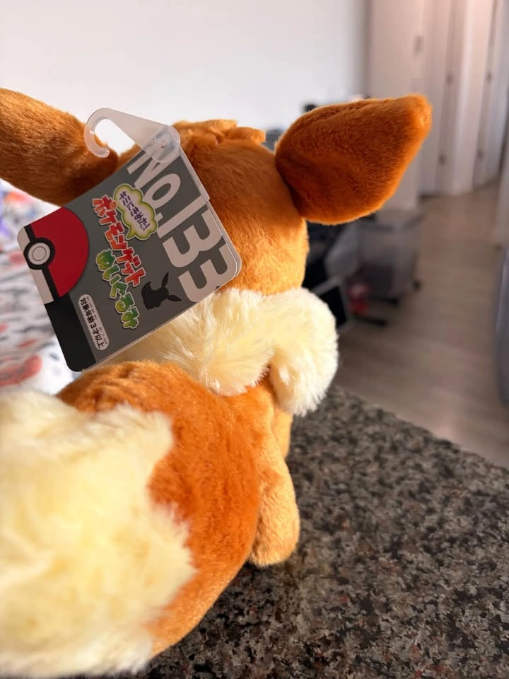 Authentic Pokémon Center Eevee Plush (Japan Exclusive) - photo 5