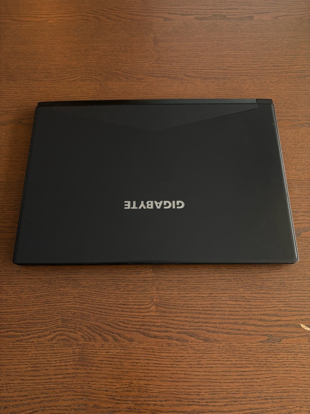 Gigabyte Aero 15 Laptop - photo 5