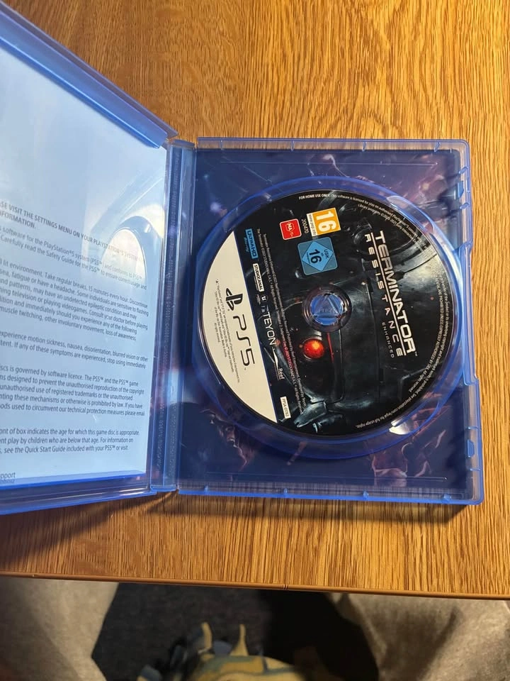 Terminator Resistance Enhanced PS5 - photo 2