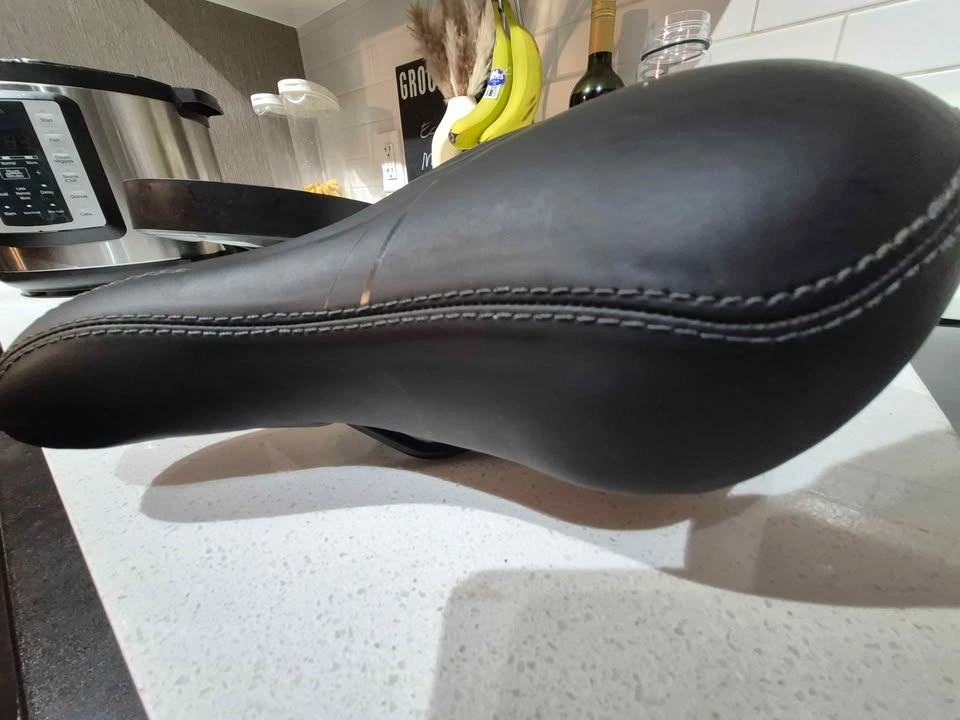 Comfort Bell Bicycle Saddle - photo 3