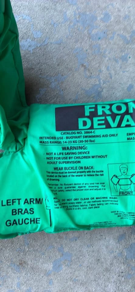 Green kids life jacket/ pool floaty - photo 5