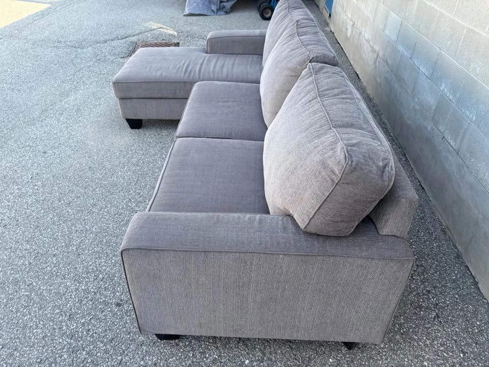 Modern Grey Sectional Sofa with Chaise - photo 4
