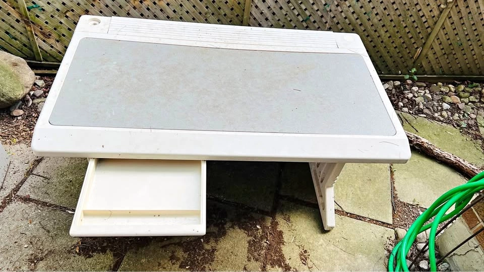 2 Rubbermaid micro computer desk