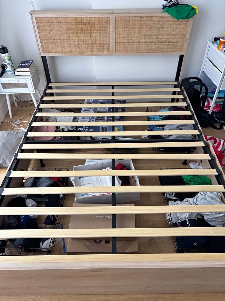 Yechen Queen bed frame with storage