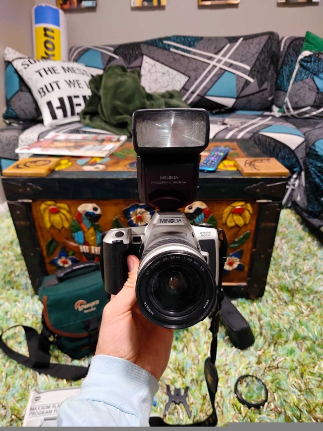 Vintage 1998 Minolta Dynax 505SI DSLR Camera - photo 3