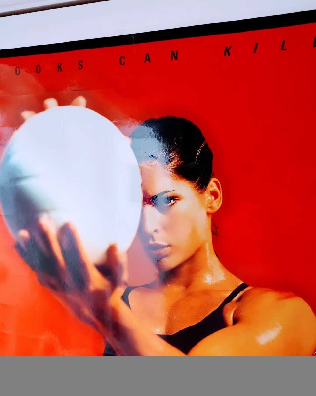 Vintage Rare 1993 Nike Gabrielle Reece Volleyball Promo Poster - photo 3