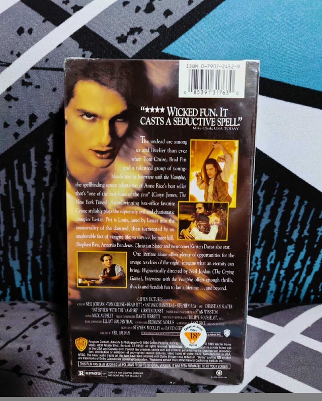 Vintage 1994 Interview With The Vampire Sealed VHS Tapes x3 - photo 3