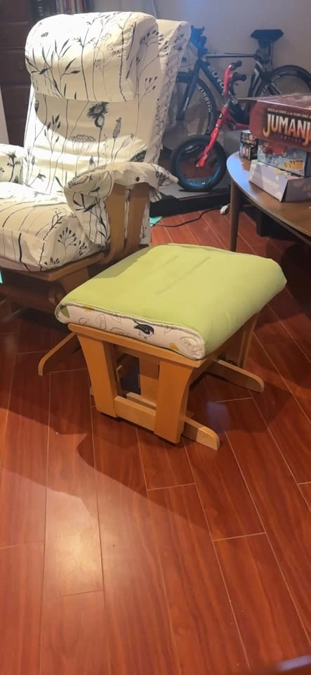 Glider Chair Ottoman Floral Cushion Wood Frame - photo 2