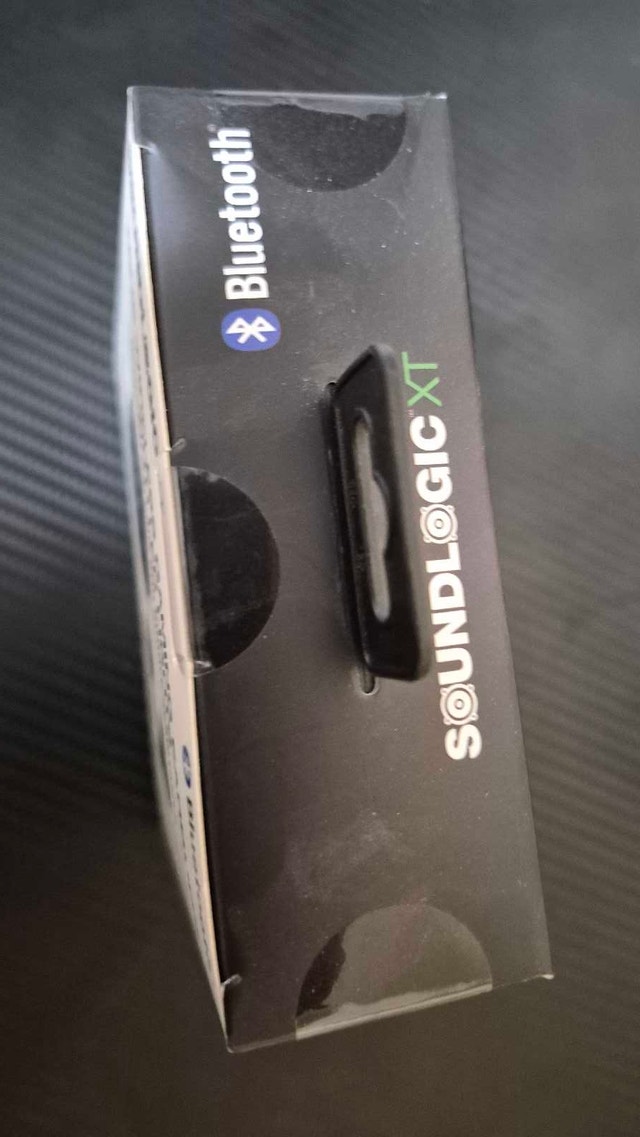 Earbuds (Brand new sealed IN BOX) - photo 3