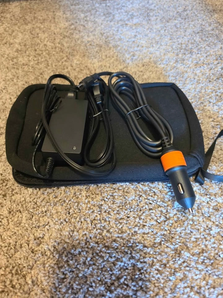Jackery portable power station - photo 2