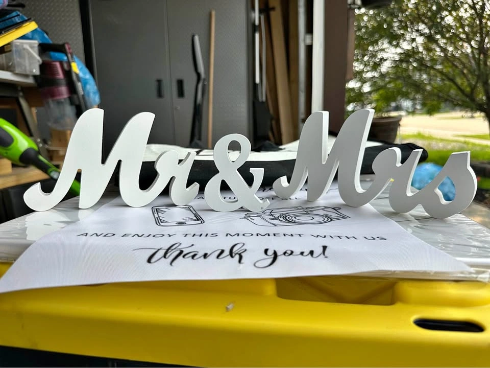 Mr & Mrs white wooden decor