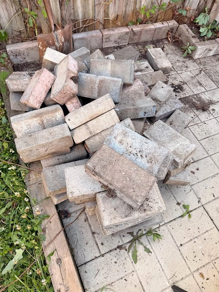 Concrete Paving Bricks