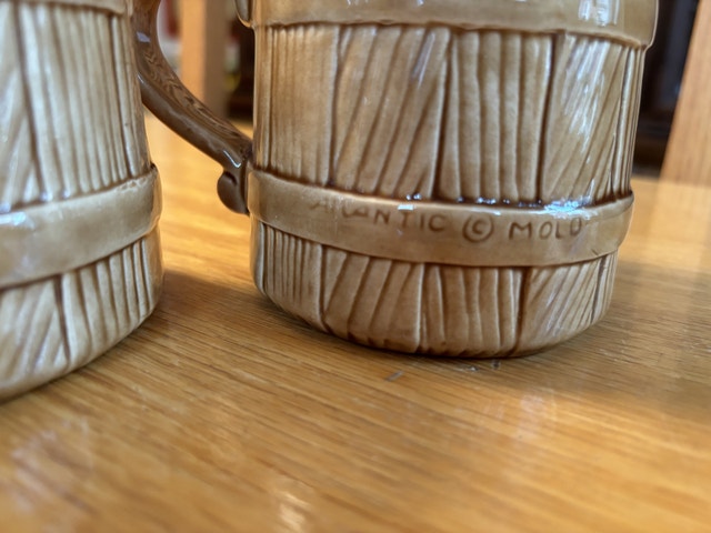 Set of 3 Atlantic Mold Ceramic Flowered Mugs Vintage - photo 3