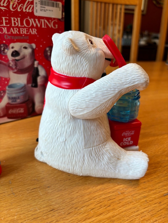 1996 Coca-Cola Bubble Blowing Polar Bear w Box- works! - photo 2